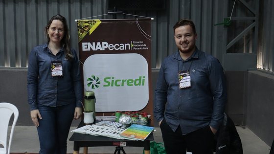 Estande de expositor na área de exposição do ENAPecan